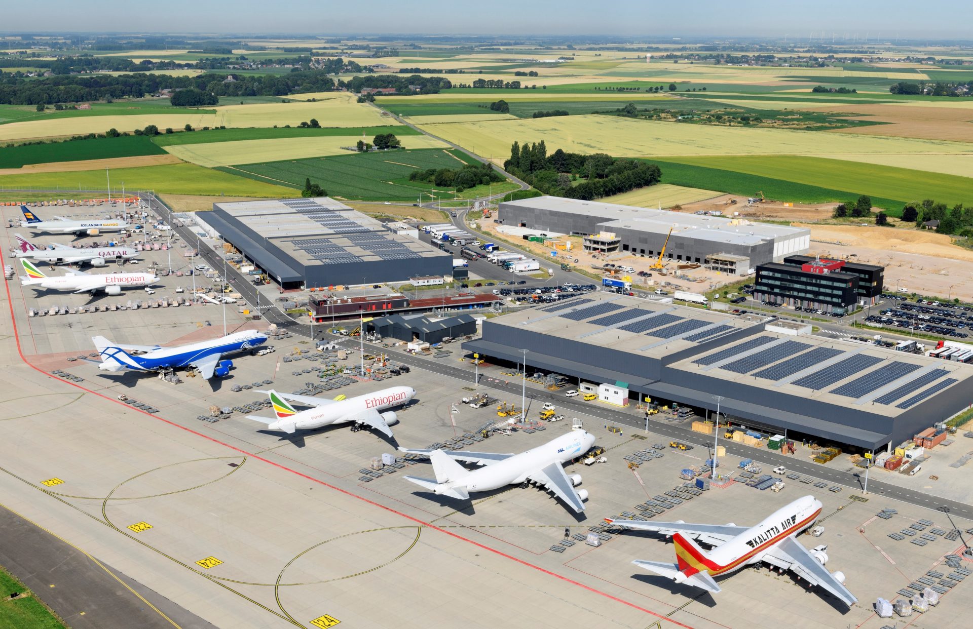 Liege Airport élu meilleur aéroport cargo au monde ...