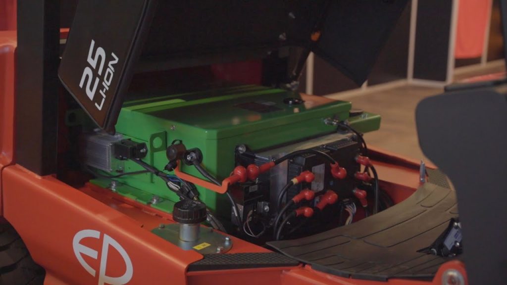thumbnail for [PRIMEUR] HEFx vervangt loodzuurbatterij door lithium-ion in bestaande machine