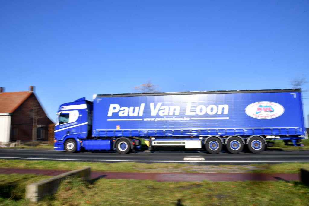 Van Loon - Scania