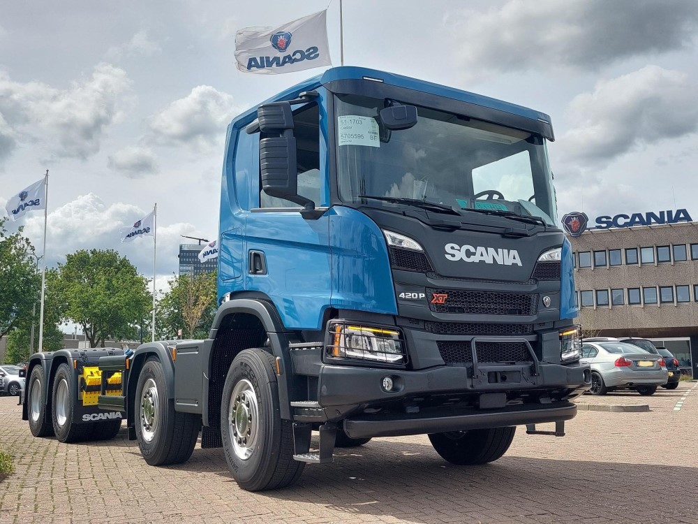 Scania Liebherr Blauwe_truck