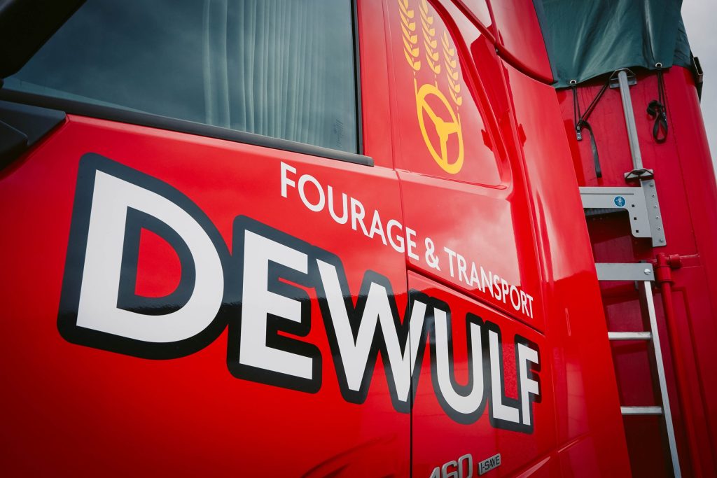 Dewulf-13Dewulf Fourage & Transport
